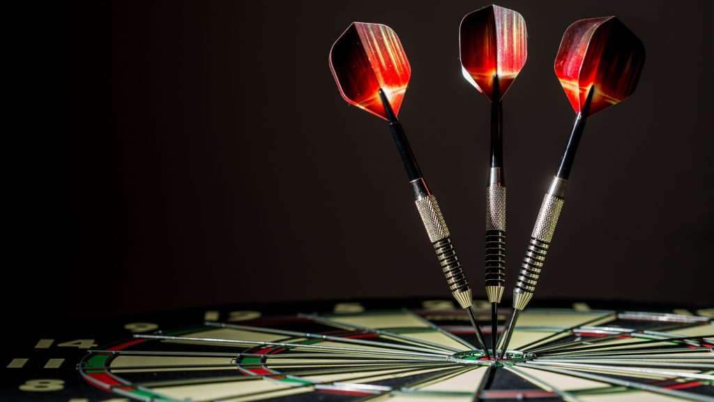 1142680-3840x2160-desktop-4k-darts-wallpaper